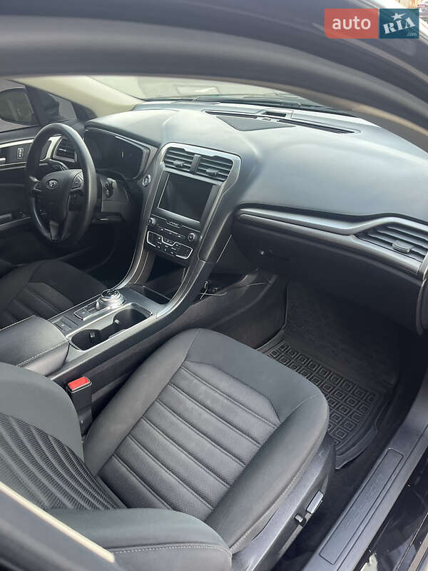 Седан Ford Fusion 2019 в Харькове