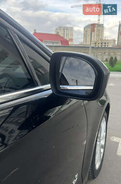 Седан Ford Fusion 2019 в 