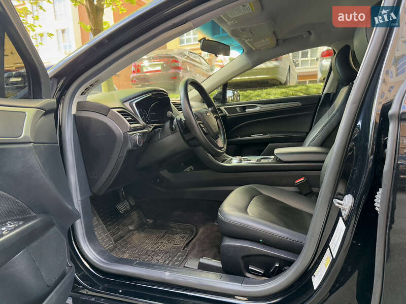 Седан Ford Fusion 2017 в Киеве