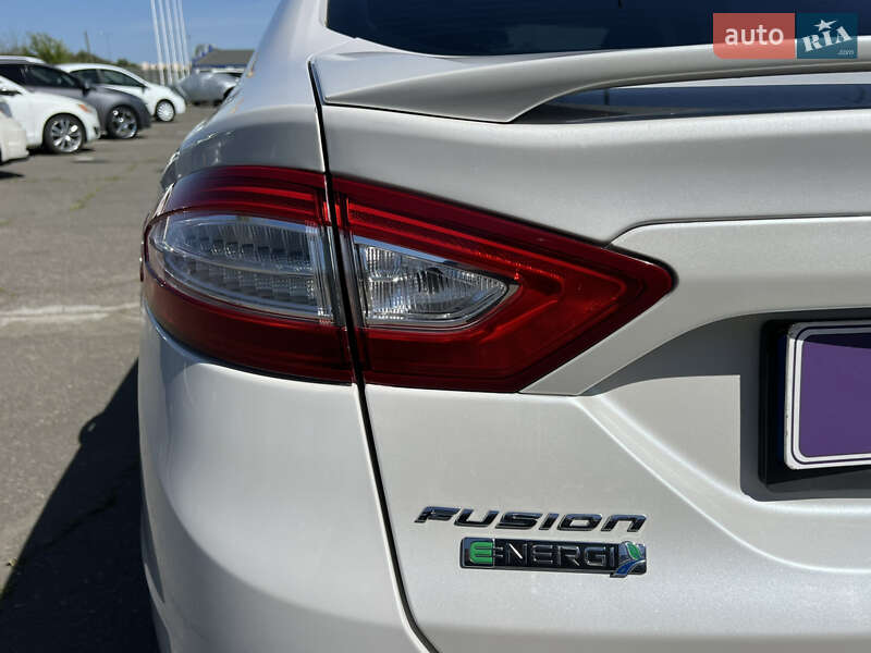 Седан Ford Fusion 2014 в Одессе