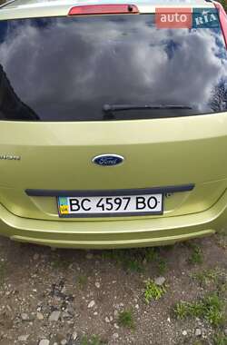 Хэтчбек Ford Fusion 2006 в 