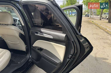Седан Ford Fusion 2014 в 