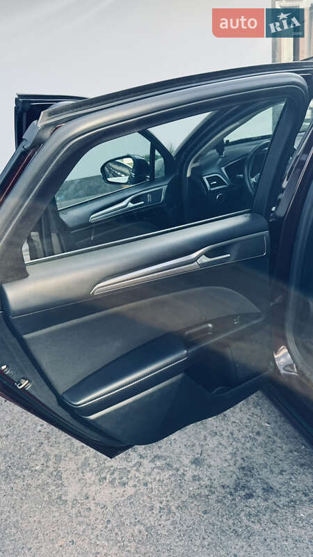 Седан Ford Fusion 2016 в Чернигове фото 11 Седан Ford Fusion 2016 в Чернигове