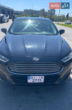 Седан Ford Fusion 2014 в 