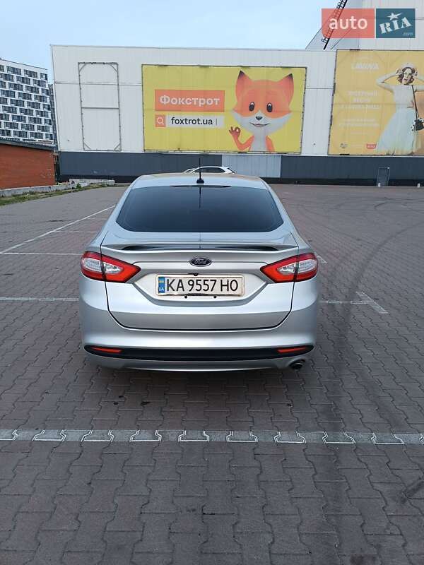 Седан Ford Fusion 2015 в Киеве
