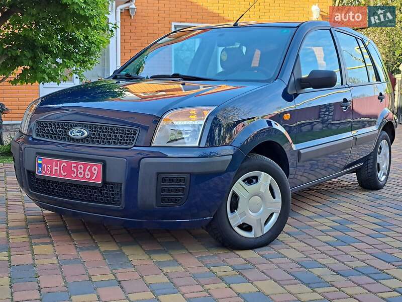 Хэтчбек Ford Fusion 2008 в Умани