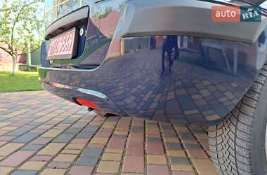 Хэтчбек Ford Fusion 2008 в 