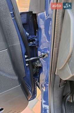Хэтчбек Ford Fusion 2008 в 
