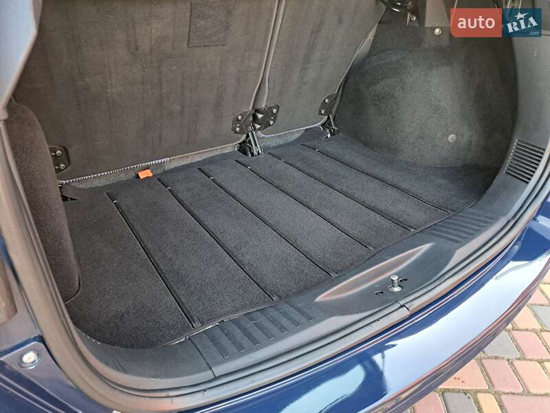 Хэтчбек Ford Fusion 2008 в Умани