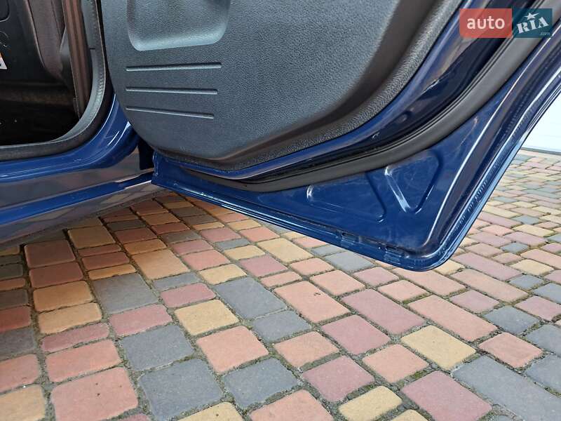 Хэтчбек Ford Fusion 2008 в Умани