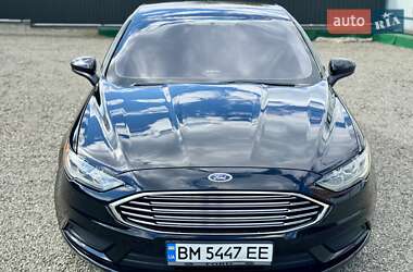Седан Ford Fusion 2017 в 