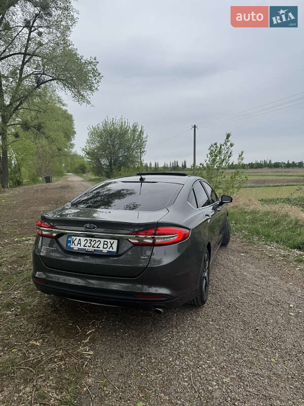 Седан Ford Fusion 2016 в Овруче