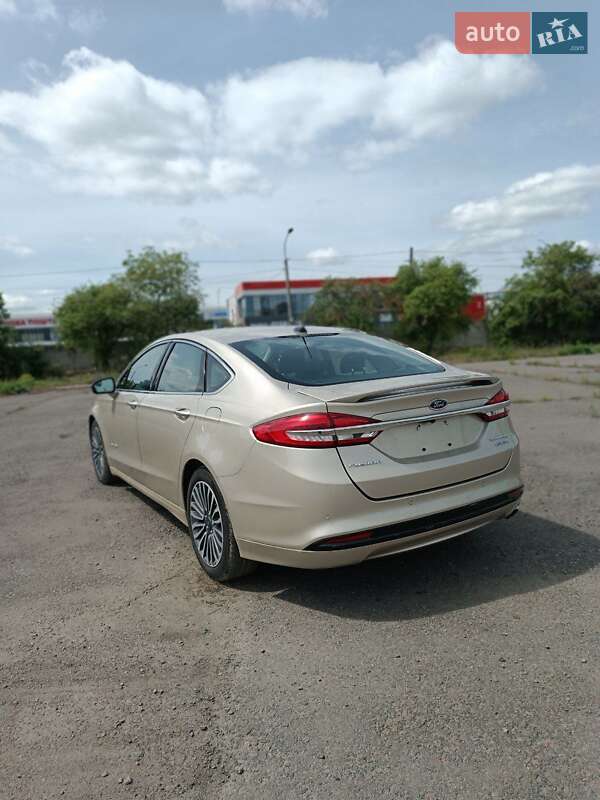 Седан Ford Fusion 2019 в Рівному