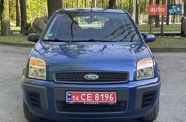 Хэтчбек Ford Fusion 2008 в 