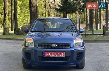 Хэтчбек Ford Fusion 2008 в 