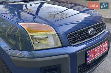 Хэтчбек Ford Fusion 2008 в 