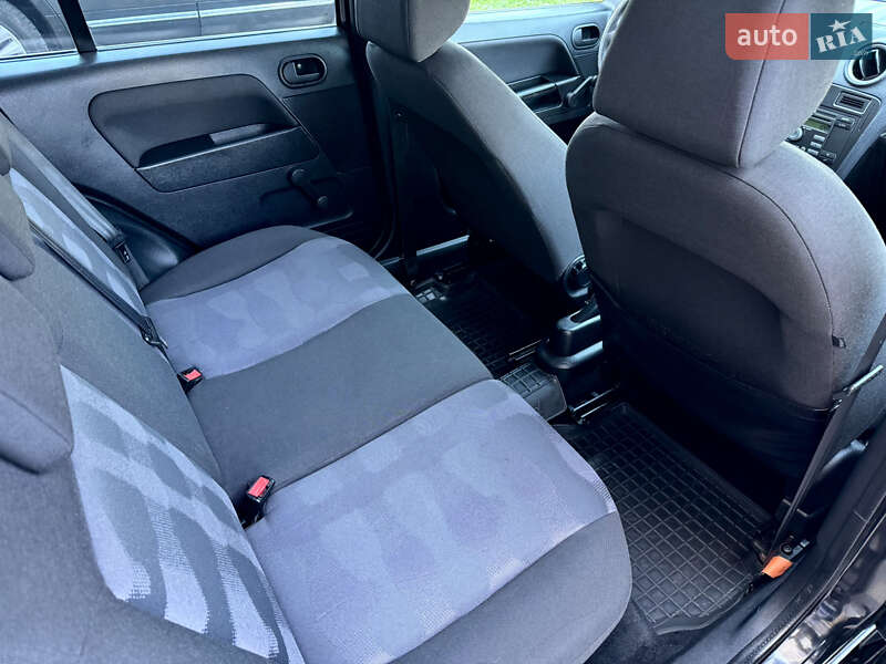 Хетчбек Ford Fusion 2009 в Хмельницькому
