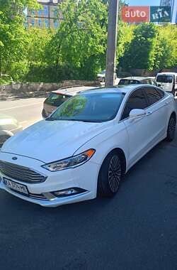 Седан Ford Fusion 2018 в 