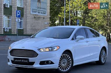Седан Ford Fusion 2015 в Николаеве