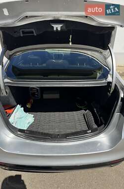 Седан Ford Fusion 2015 в 
