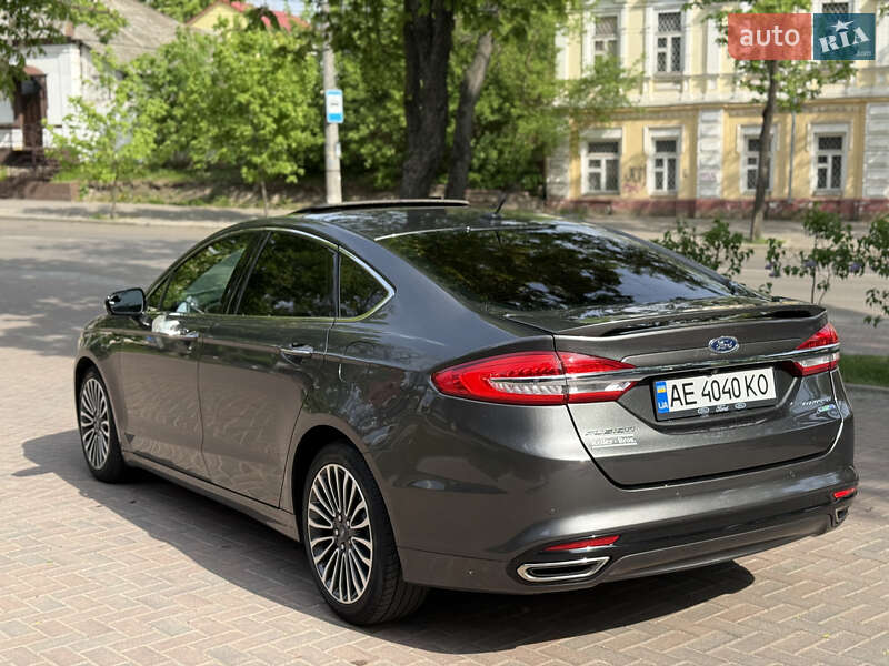 Седан Ford Fusion 2016 в Сумах