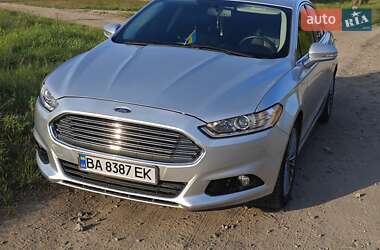 Седан Ford Fusion 2014 в Кропивницком