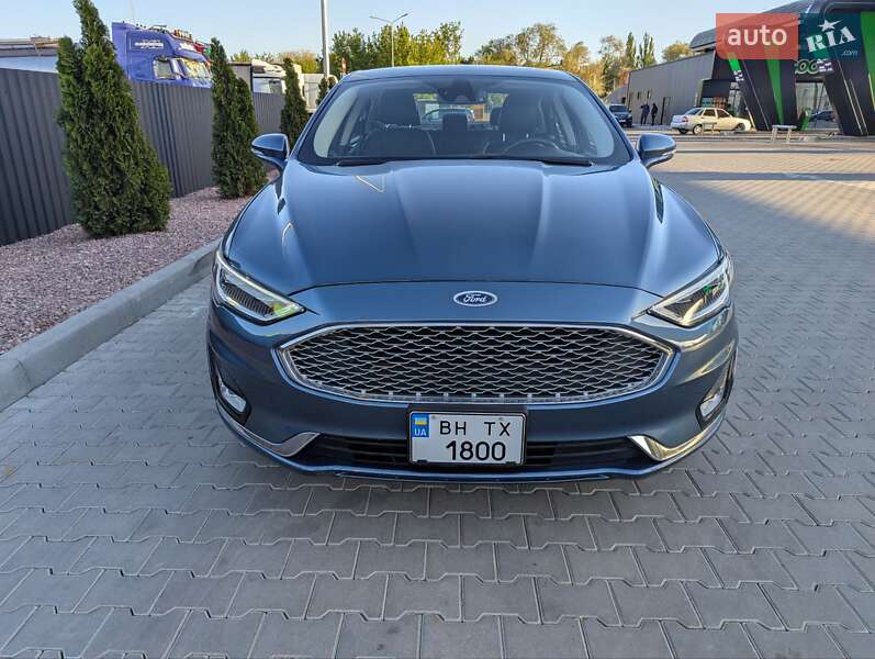 Седан Ford Fusion 2018 в Одессе