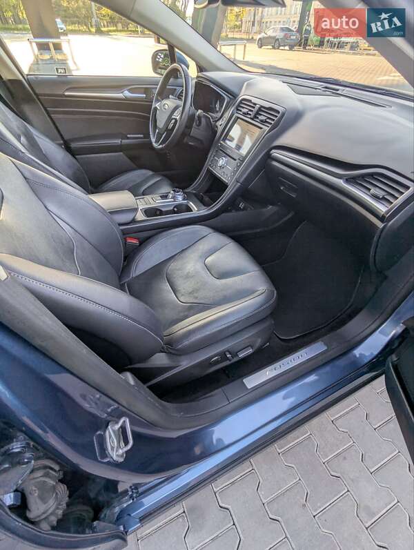 Седан Ford Fusion 2018 в Одессе