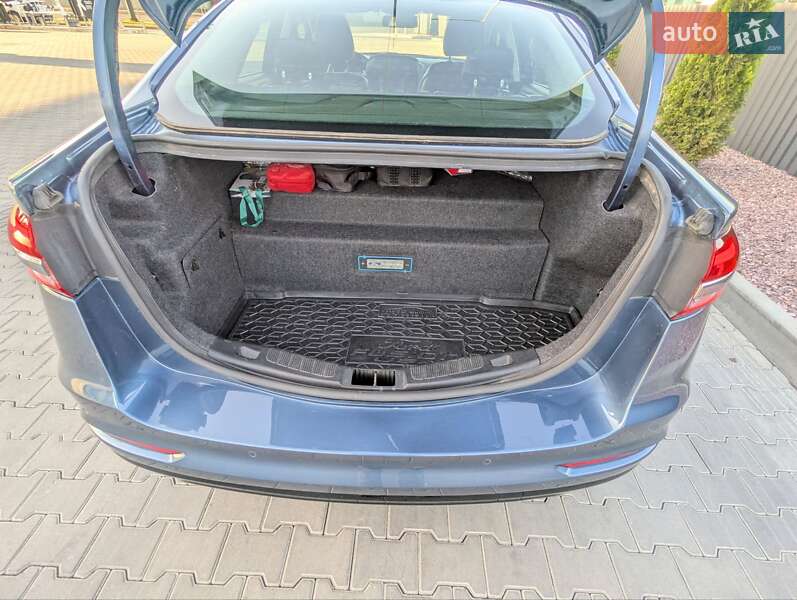 Седан Ford Fusion 2018 в Одессе