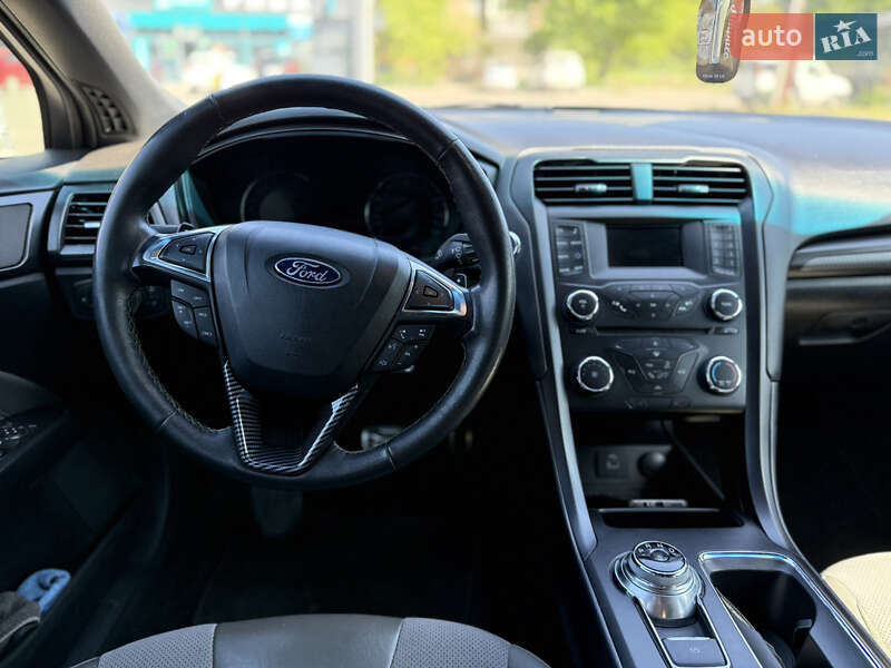 Седан Ford Fusion 2017 в Кривом Роге фото 16 Седан Ford Fusion 2017 в Кривом Роге