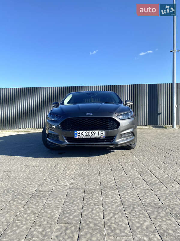 Седан Ford Fusion 2015 в Львове фото 7 Седан Ford Fusion 2015 в Львове