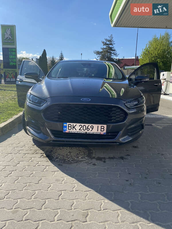 Седан Ford Fusion 2015 в Львове фото 9 Седан Ford Fusion 2015 в Львове