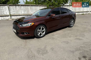 Седан Ford Fusion 2014 в 
