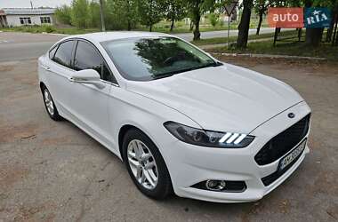 Седан Ford Fusion 2015 в Коростені