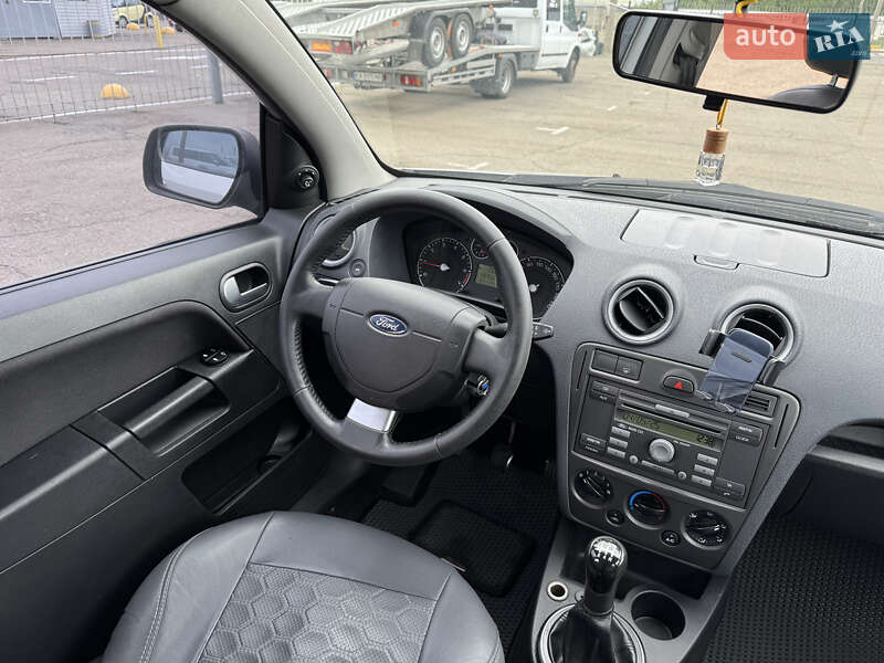 Хэтчбек Ford Fusion 2011 в Киеве фото 22 Хэтчбек Ford Fusion 2011 в Киеве