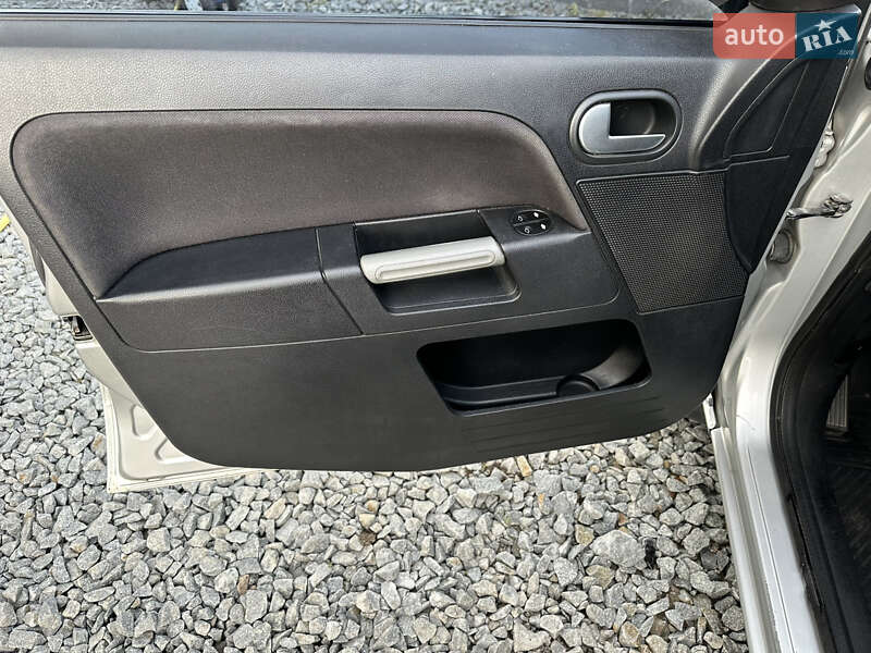 Хетчбек Ford Fusion 2007 в Рівному