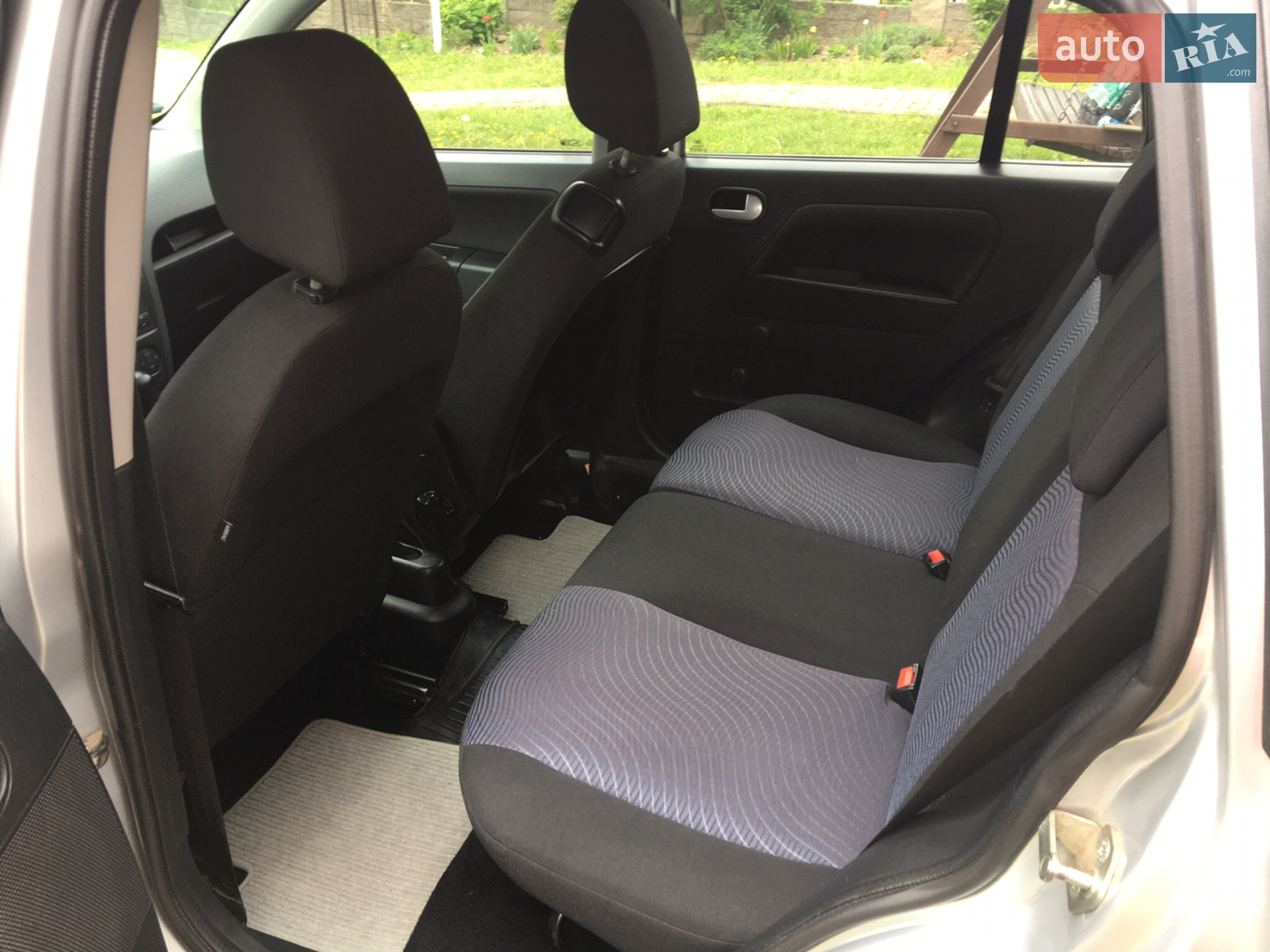 2011 Ford Fusion - мініатюра 23