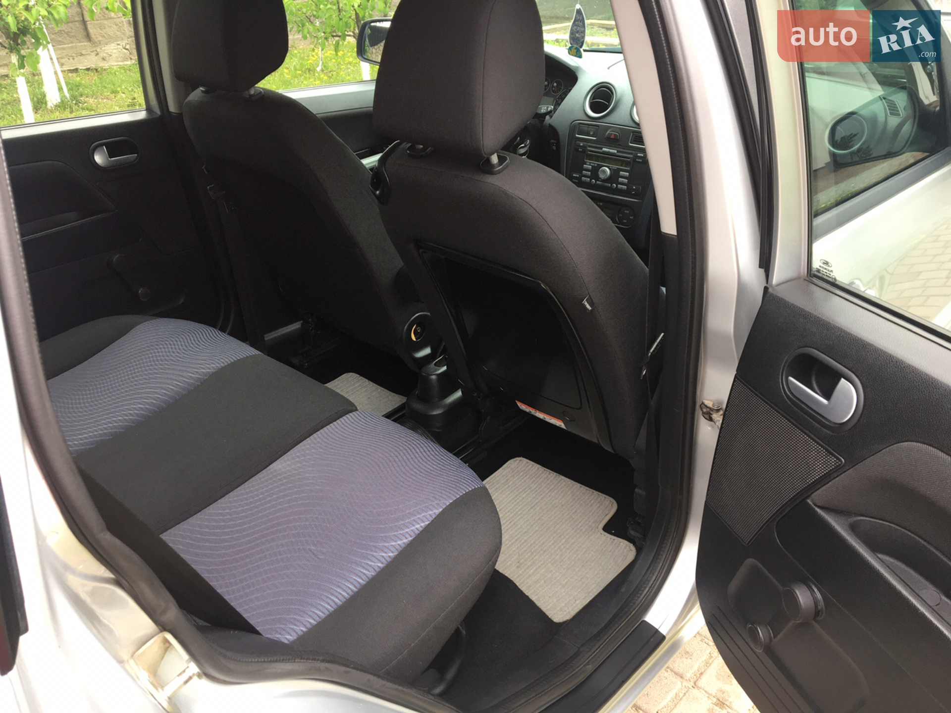 2011 Ford Fusion - мініатюра 28
