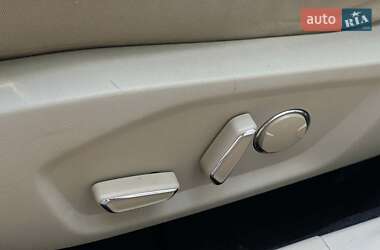Седан Ford Fusion 2014 в 