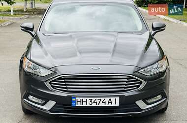Седан Ford Fusion 2017 в 