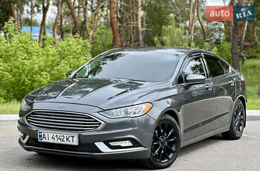 Седан Ford Fusion 2016 в Києві