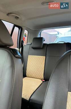 Хэтчбек Ford Fusion 2007 в 