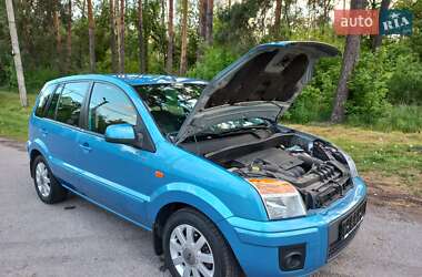 Хетчбек Ford Fusion 2010 в 