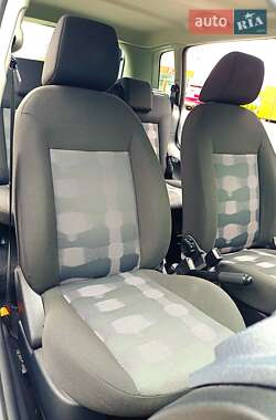 Хетчбек Ford Fusion 2007 в 