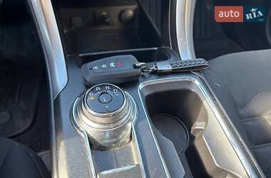 Седан Ford Fusion 2016 в 