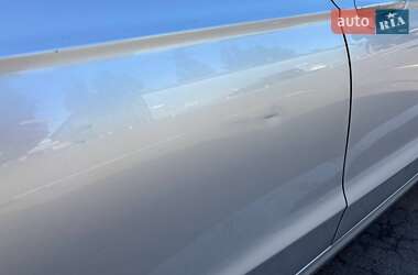 Седан Ford Fusion 2016 в 
