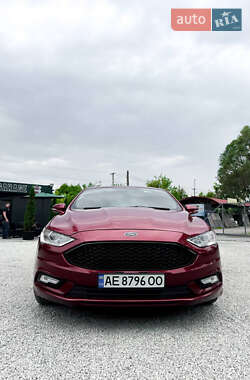 Седан Ford Fusion 2017 в Новомосковске