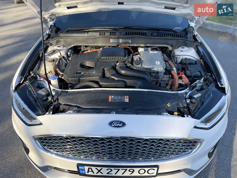 Седан Ford Fusion 2019 в Харькове