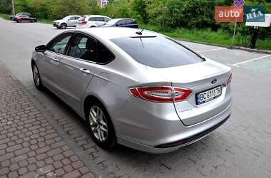Седан Ford Fusion 2013 в 