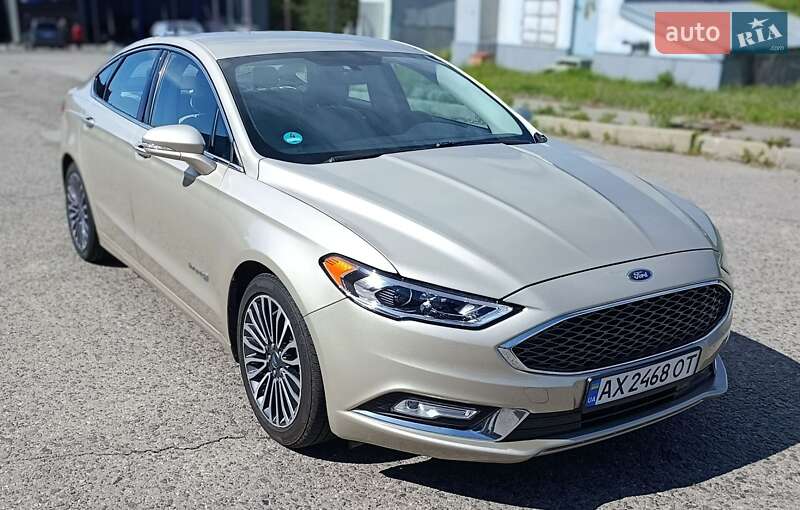 Ford Fusion 2018